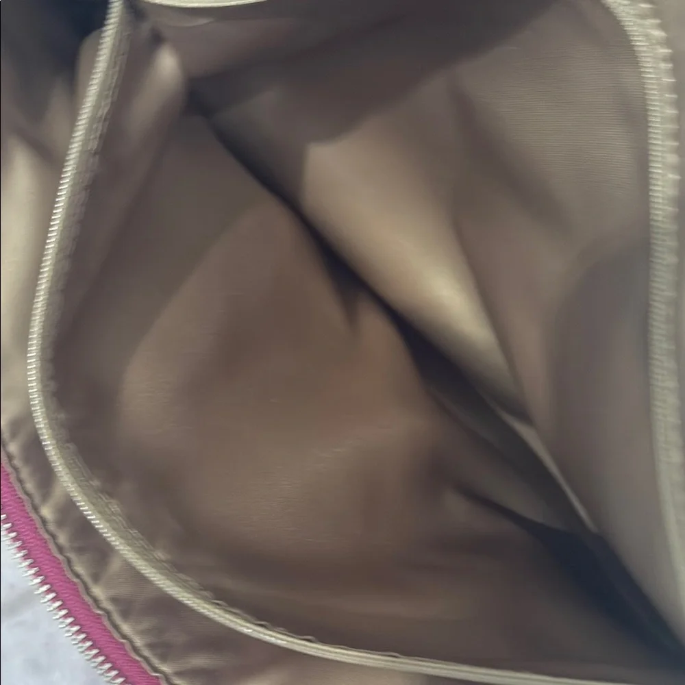 NWT Coach Daisy Magenta Leather Tote Bag with Structured Design Silver Hardware - Picture 7 of 8